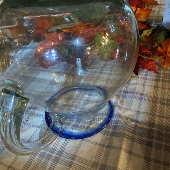 Vintage hand blown glass pitcher made in Mexico cobalt - Picture 5 of 6